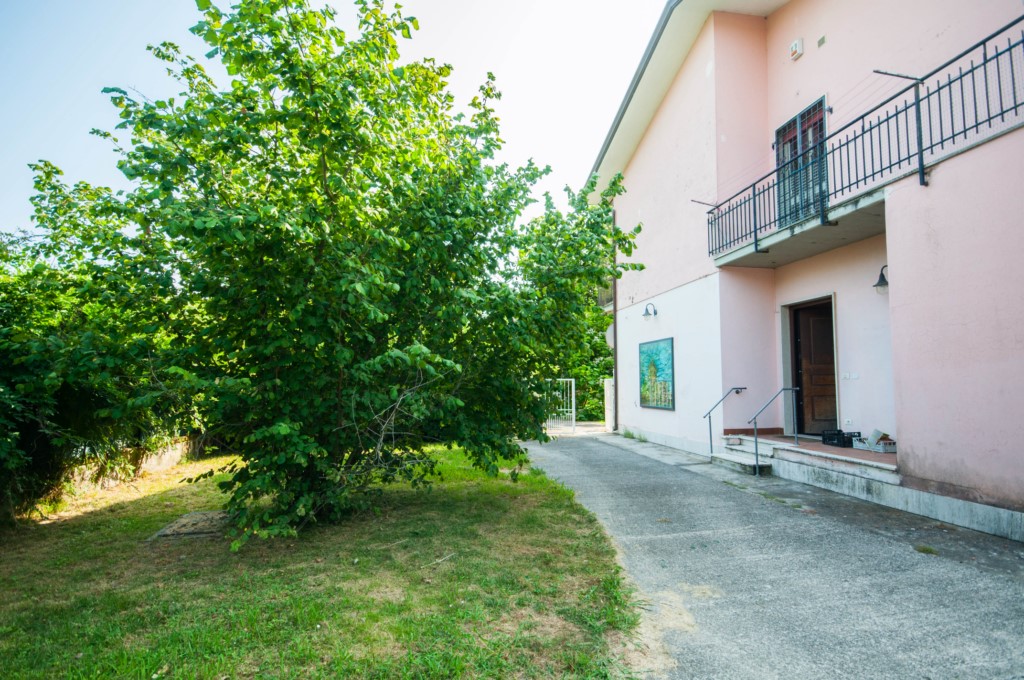 Foto: Unifamiliare Villa in VENDITA a Sarzana BRADIOLA - 34