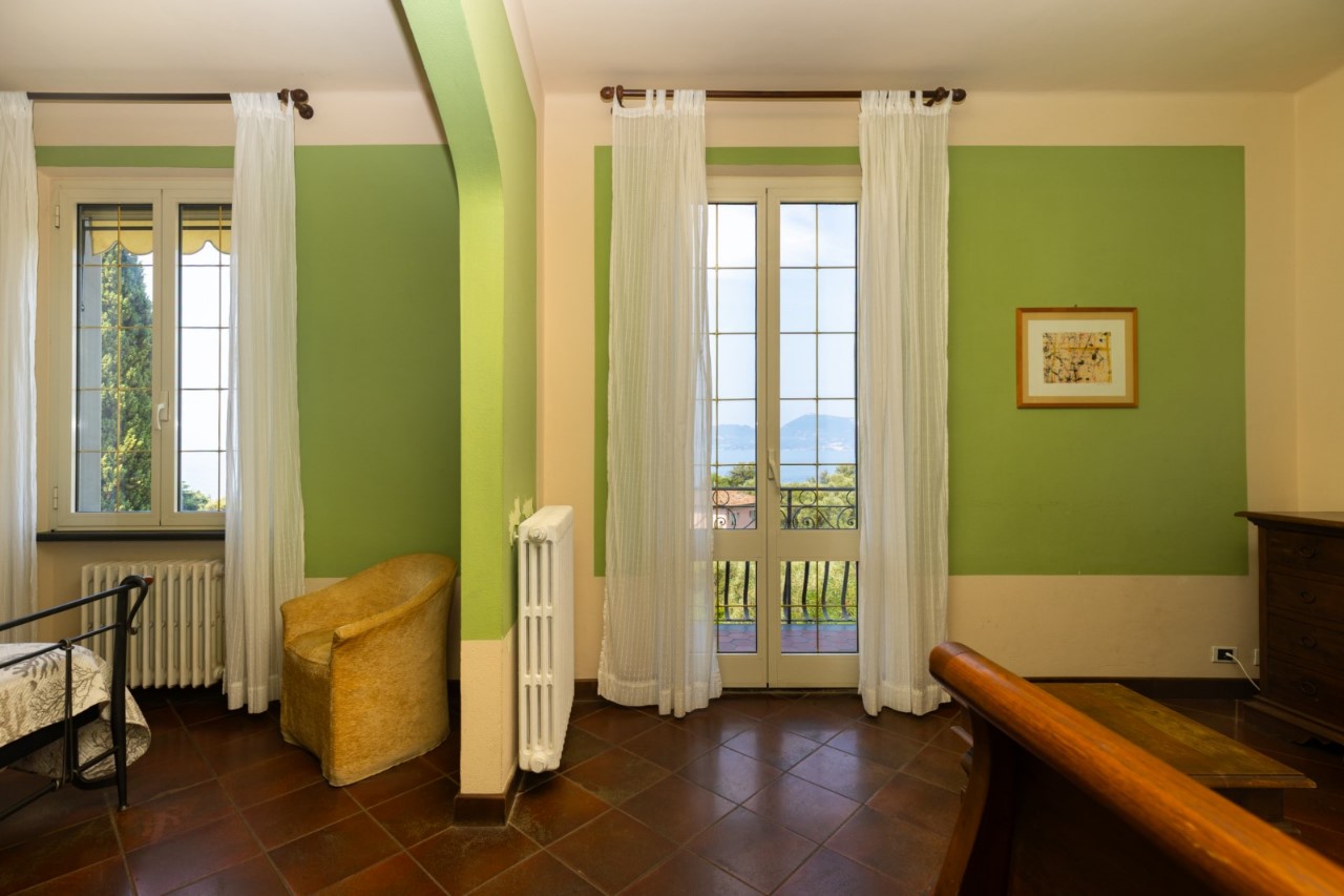 Foto: Hotel-Albergo-Pensione in VENDITA a Lerici TELLARO - 22