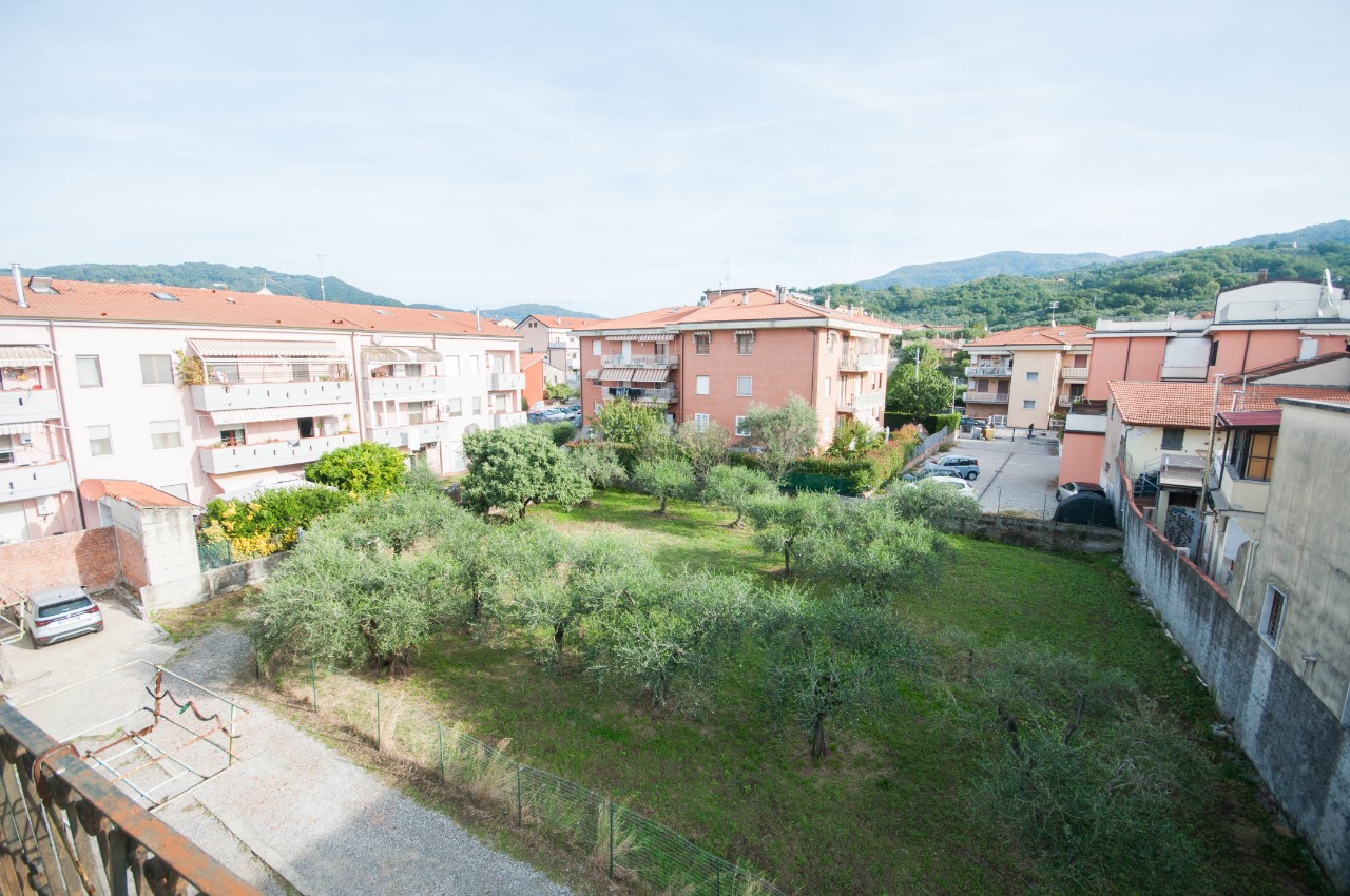 Foto: Appartamento in VENDITA a Santo Stefano di Magra  - 14