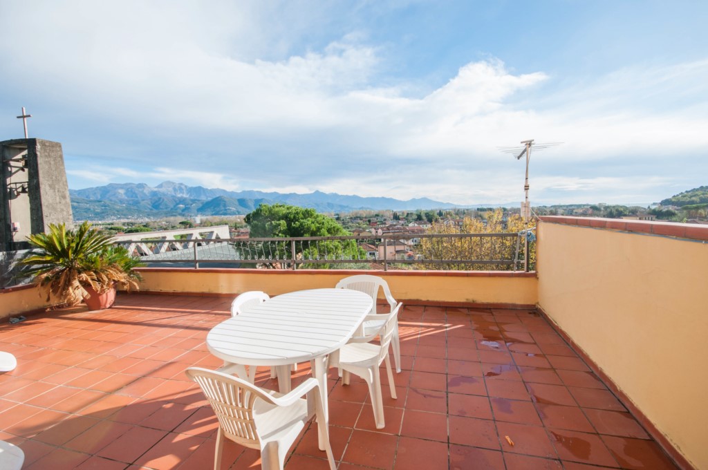 Foto: Appartamento in VENDITA a Ameglia  - 7