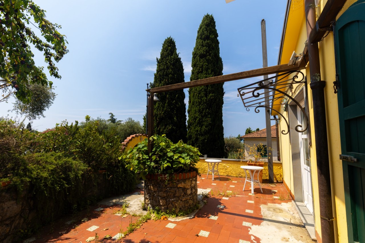 Foto: Hotel-Albergo-Pensione in VENDITA a Lerici TELLARO - 14