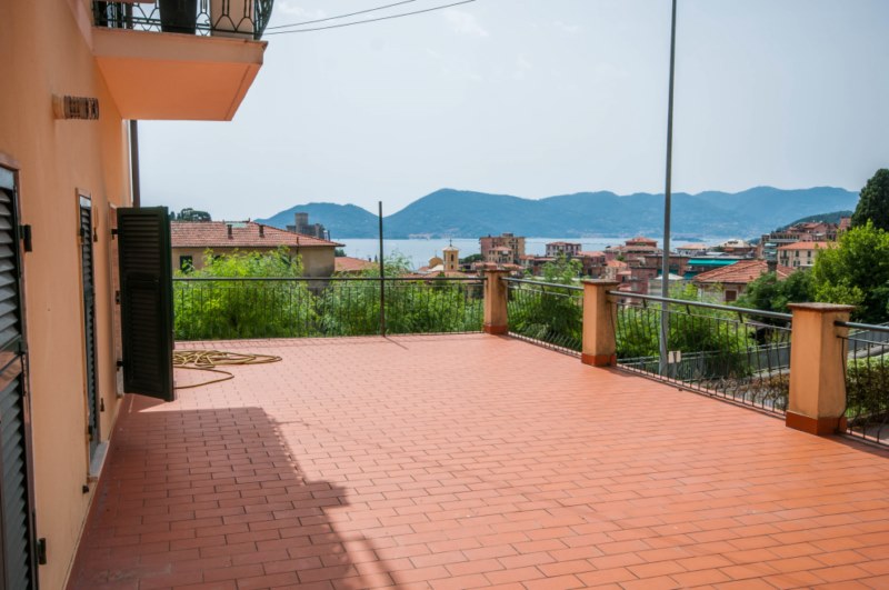 Appartamento in VENDITA a Lerici CENTRO