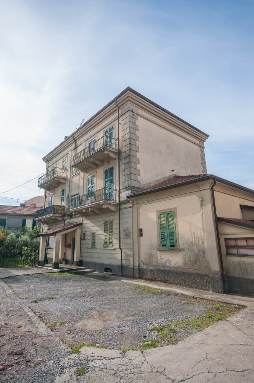 Foto: Appartamento in VENDITA a Santo Stefano di Magra  - 21