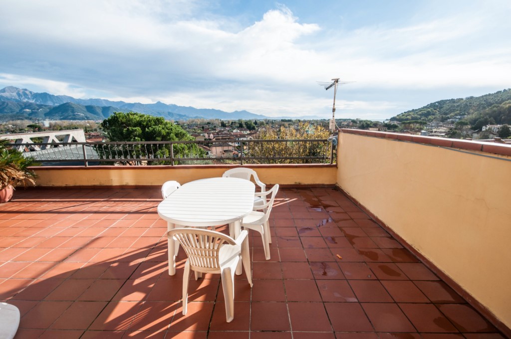 Foto: Appartamento in VENDITA a Ameglia  - 3
